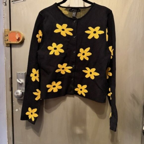 Retro Daisy Print Button front Cardigan Sweater - Picture 6 of 16